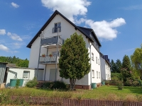 Hausansicht (Balkonseite).jpg